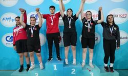 Kastamonulu genç güreşçi Yüsra, Türkiye üçüncüsü oldu