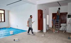 Körfez'de Taşköprü Kültür Evi açılış için gün sayıyor