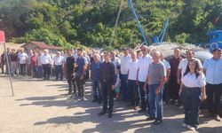 Balıkçılar gece başlayacak balık sezonu için 'Vira bismillah' dedi