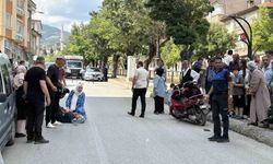Kastamonu'da motosiklet yayaya çarptı: 2 yaralı