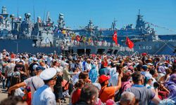 TEKNOFEST Mavi Vatan'da hava araçlarının gösterileri nefes kesti