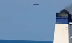 Ro-Pax gemisinde dron paniği kameraya yansıdı