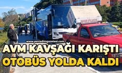 AVM Kavşağı karıştı: Otobüs yolda kaldı!