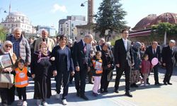 Bolu'da 1 Ekim Dünya Yaşlılar Günü için farkındalık yürüyüşü düzenlendi