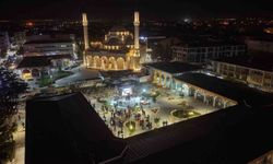 Çarşı dükkanları Düzceli yatırımcıların beğenisine sunuldu