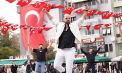 Davul zurna sesleri yükseldi, 41 kişi zeybek oynadı