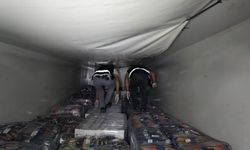 Durdurulan tırda 95 bin paket elektronik sigara tütünü ele geçirildi