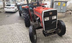 Otomobil ile traktör çarpıştı: 1 yaralı