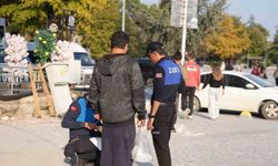 Yere sigara izmariti atanlara ceza kesildi