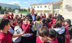 Yıkım kararı verilen okul için 4 sınıflı prefabrik yapı kuruldu