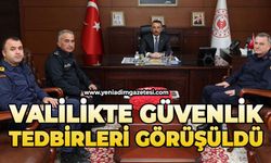 Valilikte güvenlik tedbirleri görüşüldü