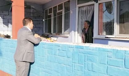 Başkan Altun, vatandaşların sorunlarını dinliyor