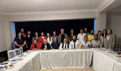 Tiyatrocular Düzce'de güçlerini birleştirdi