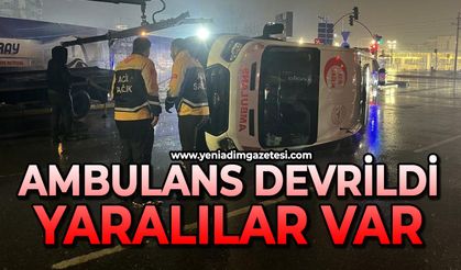 Panelvan ile çarpışan ambulans devrildi: 6 yaralı