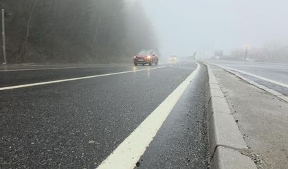 Yoğun sis Bolu Dağı'nı kapladı