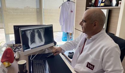 Nefesini kesen tümörden akciğeri alınmadan kurtuldu