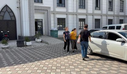 Ev soyan hırsıza yapılan operasyonda aranması olan şahıs da yakalandı