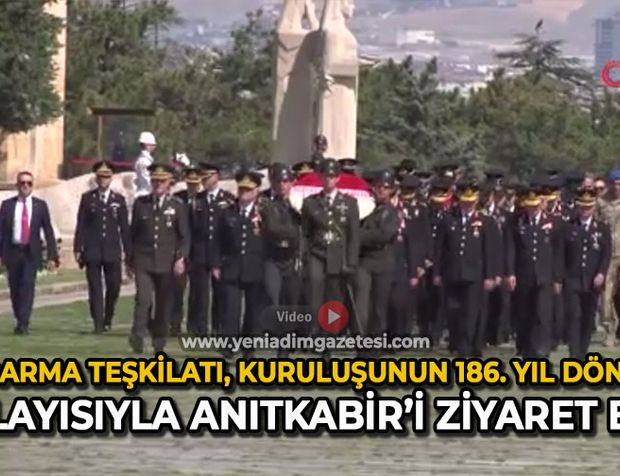 Jandarma Teşkilatı, kuruluşunun 186. yıl dönümü dolayısıyla Anıtkabir’i ziyaret etti