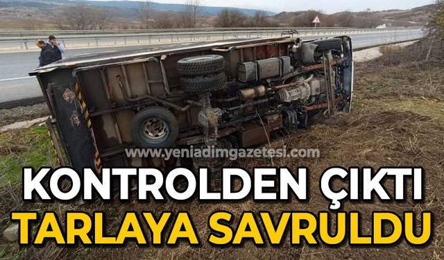 Kontrolden çıktı tarlaya savruldu