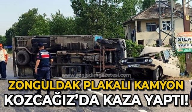 Zonguldak plakalı kamyon Kozcağız'da kaza yaptı