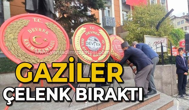 Gaziler çelenk bıraktı