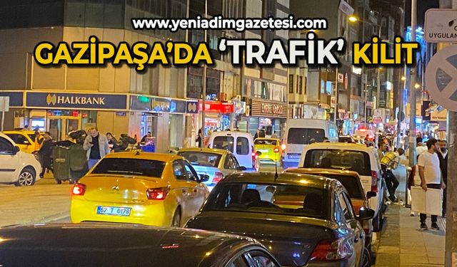 Gazipaşa'da trafik kilit: Sürücüler isyan etti