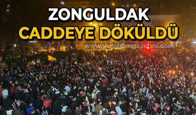 Cumhuriyet'in 101. yılında Zonguldak caddeye döküldü