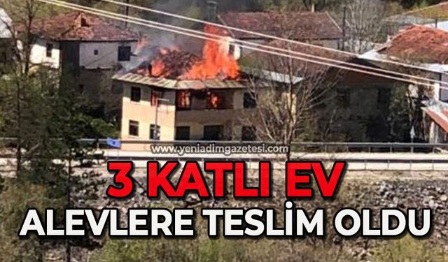 Alevlere teslim olan üç katlı ev kullanılmaz hale geldi
