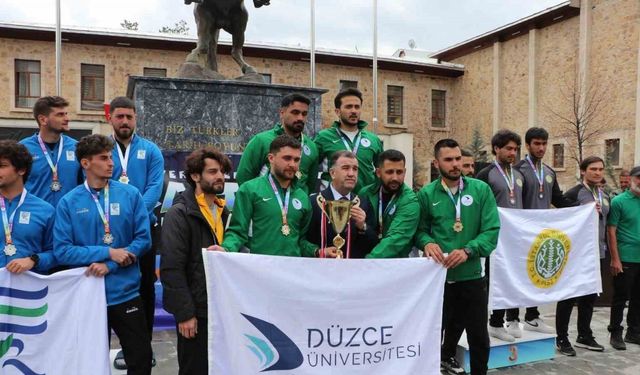 Erkek rafting takımı Türkiye şampiyonu oldu