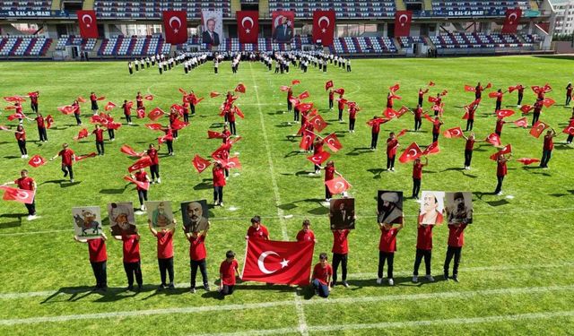 Öğrencilerin gösterileri büyük beğeni topladı