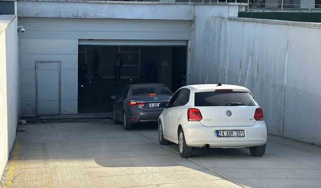 Rasim Ozan Kütahyalı, ifadesi alınmak üzere Bolu Adliyesi’nde