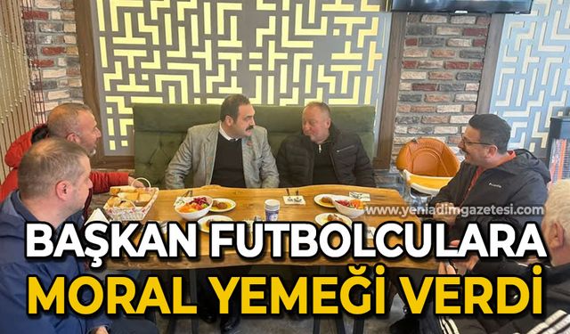 Başkan futbolculara moral yemeği verdi