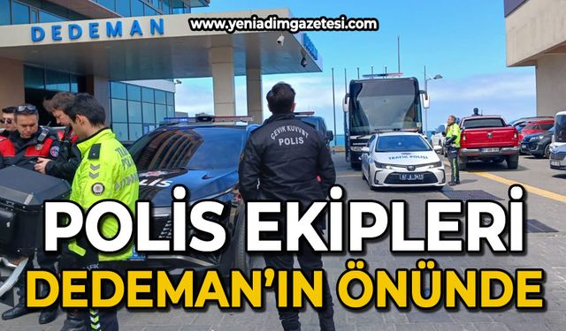 Ekipler Dedeman Otel'in önünde