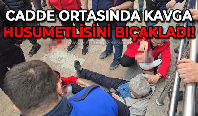 Cadde ortasında husumetlisini bıçakladı