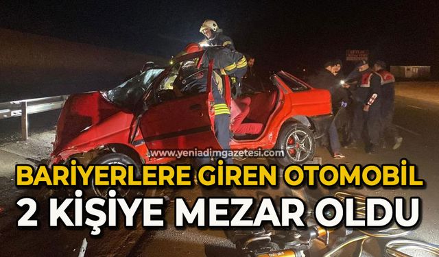 Bariyerlere giren otomobil, iki kişiye mezar oldu
