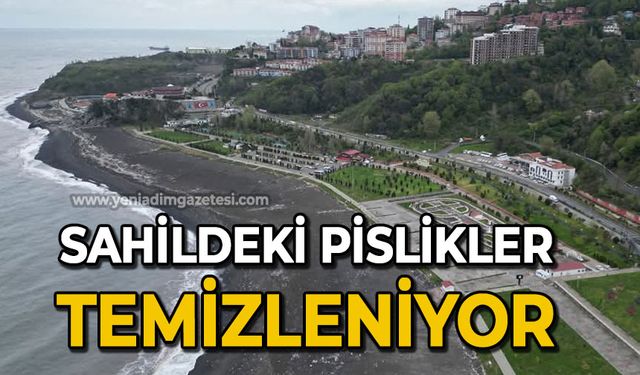 Sahildeki pislikler temizleniyor