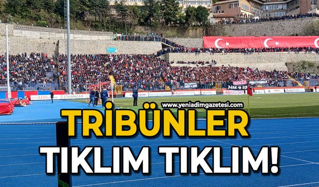Tribünler tıklım tıklım!