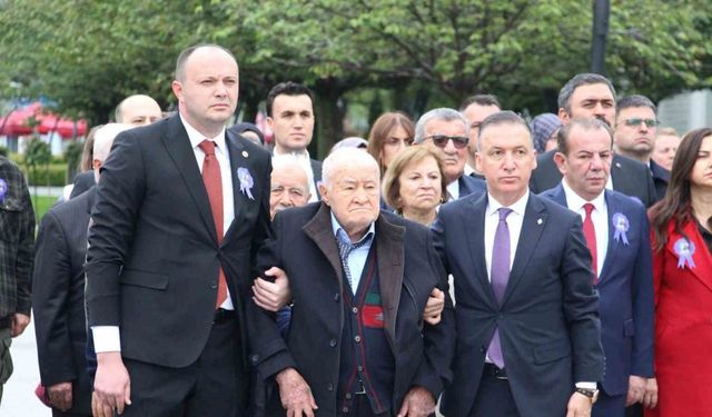 148 eser kazandıran İzzet Baysal’a duygusal anma
