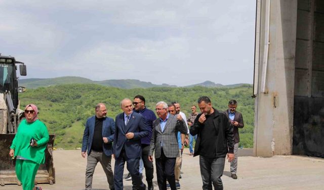 Özlü hayvan konukevi ve katı atık tesisini inceledi
