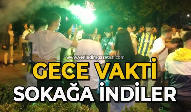 Gece vakti sokağa indiler