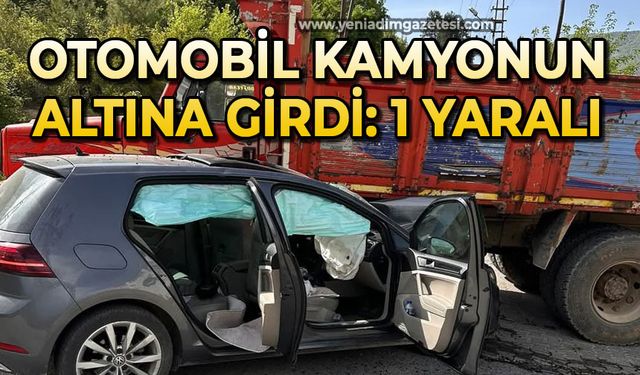 Otomobil kamyonun altına girdi: 3 yaralı