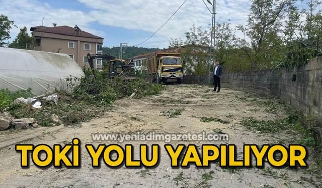TOKİ yolu yapılıyor
