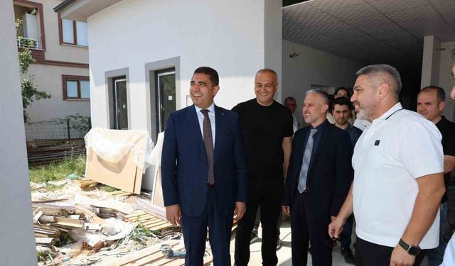 Hayırseverler tarafından yaptırılıyor