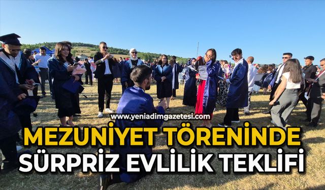 Mezuniyet töreninde sürpriz evlilik teklifi