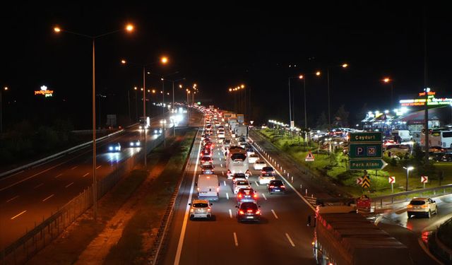 Trafik durma noktasına geldi