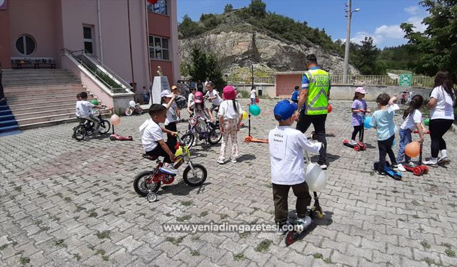 Minikler Dünya Bisiklet Günü’nü coşkuyla kutladı