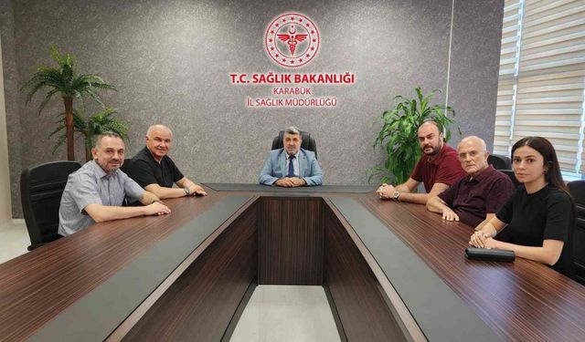 Sağlık yöneticilerinin sözleşmeleri yenilendi