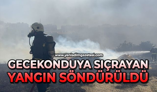 Gecekonduya sıçrayan yangın söndürüldü