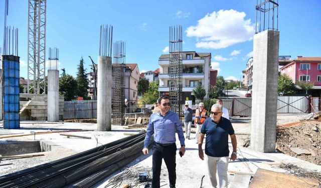 Başkan Özlü, projeleri inceledi