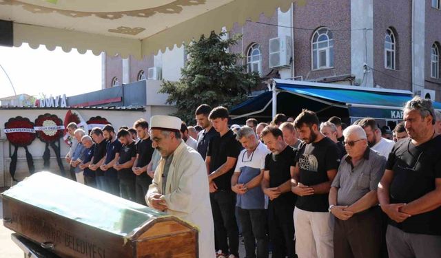 Feci kazada hayatını kaybeden Brisa yöneticisi son yolculuğuna uğurlandı